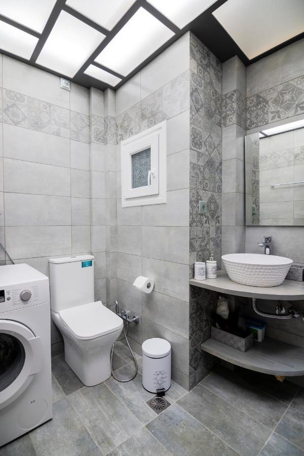 The "Maze" By Ck&G Apartment Athens Ngoại thất bức ảnh